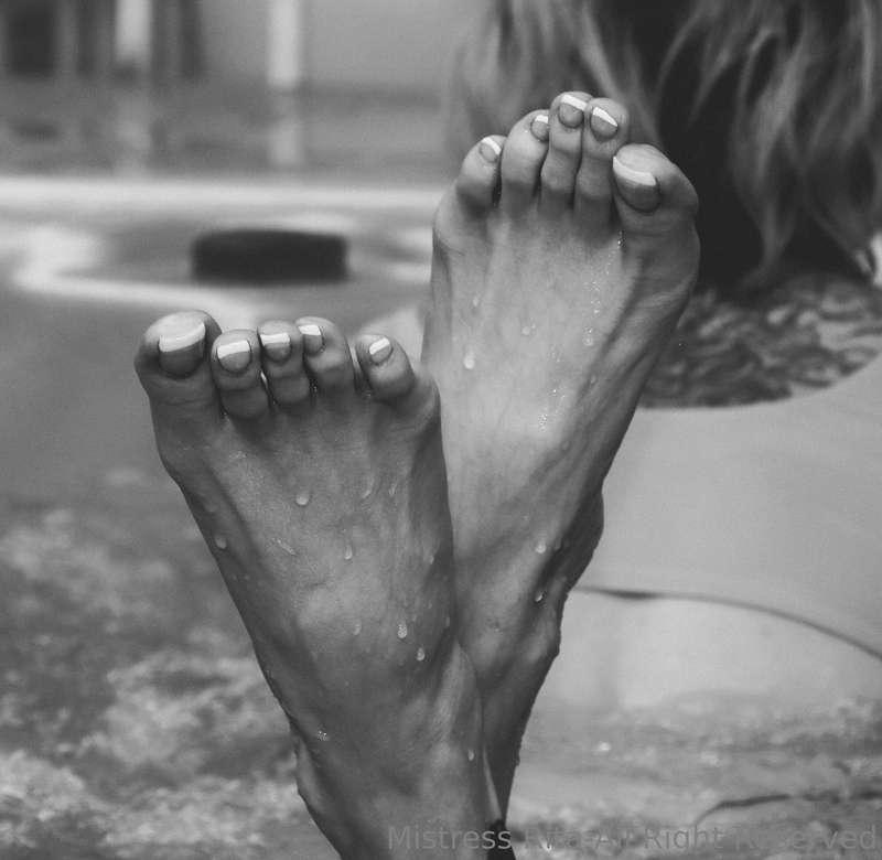 Subservience.  Wait on me hand & foot. Make my life easier. ..