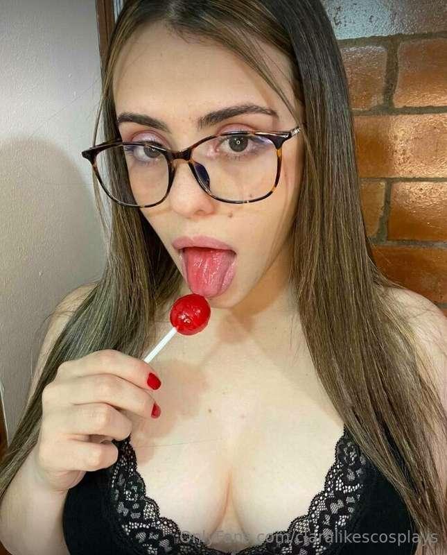 I really like sweets, don't you? 😏🤤