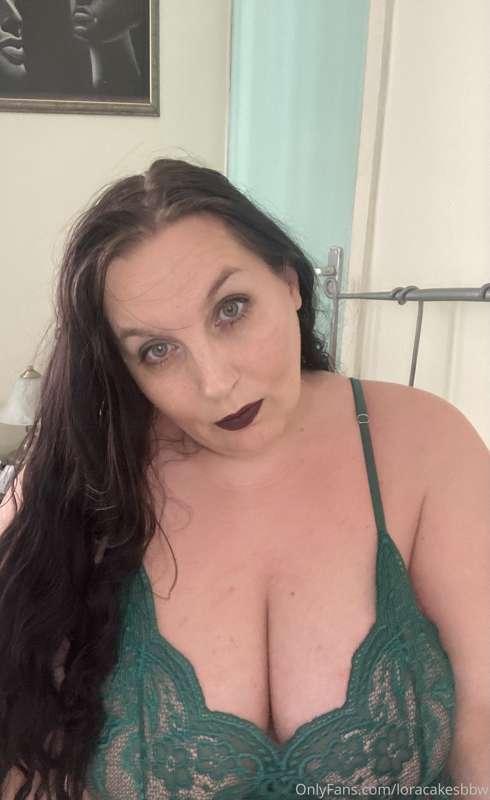 Cum to Mama😈