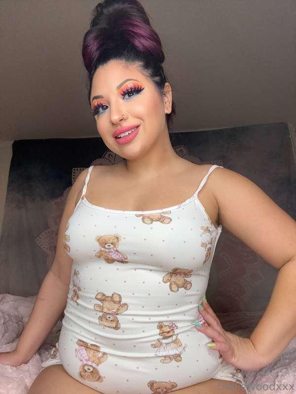 DM ME FOR CONTENT