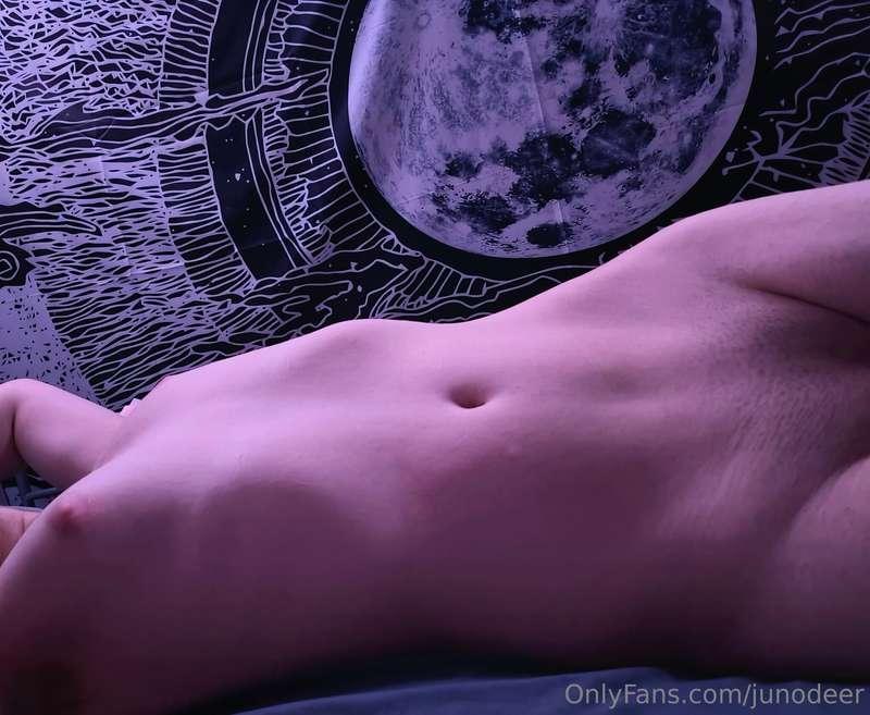 tummy tummy tummy 🤤