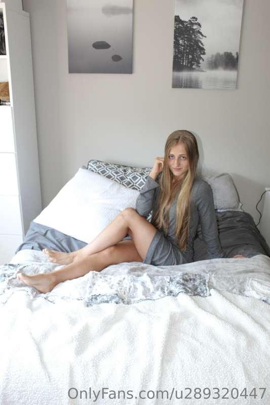 Me and you here all day naked, down???