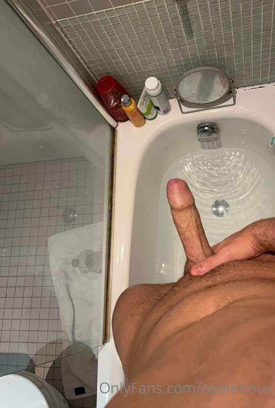 Last ever dick pic in this bathroom, who’s coming to suck it..