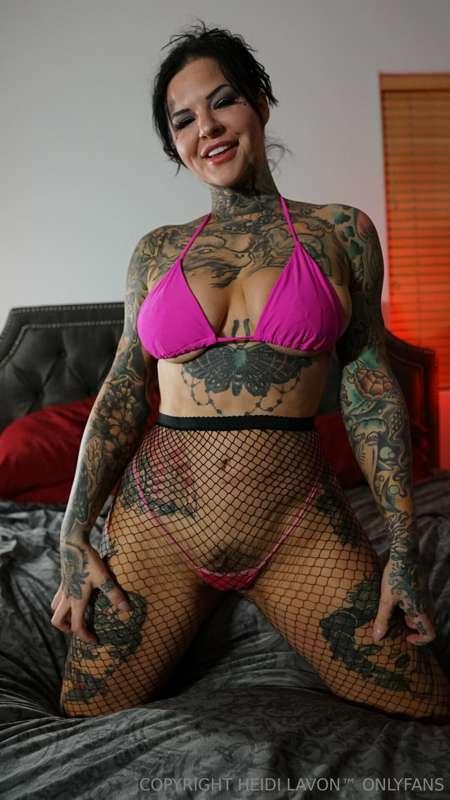 **Mmmm fuck I’m horny** 🥵. This set contains me in Fishnets,..
