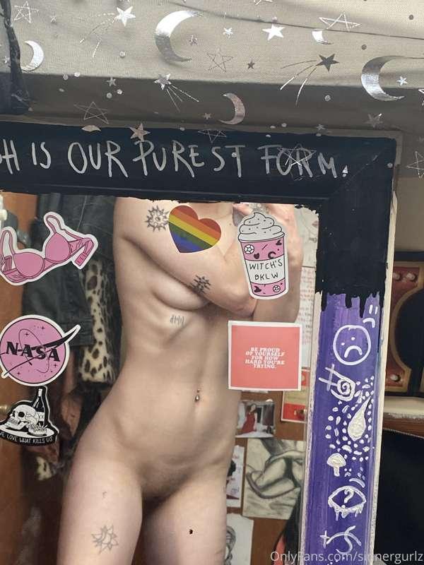 any content requests ? i also do custom vids and pics - dm m..