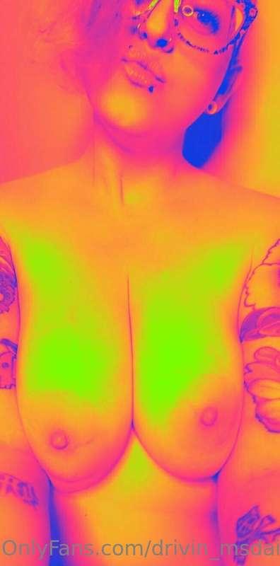 urfavdumbtch image #4