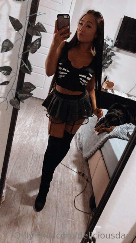 On Halloween he said I was a good girl 👻