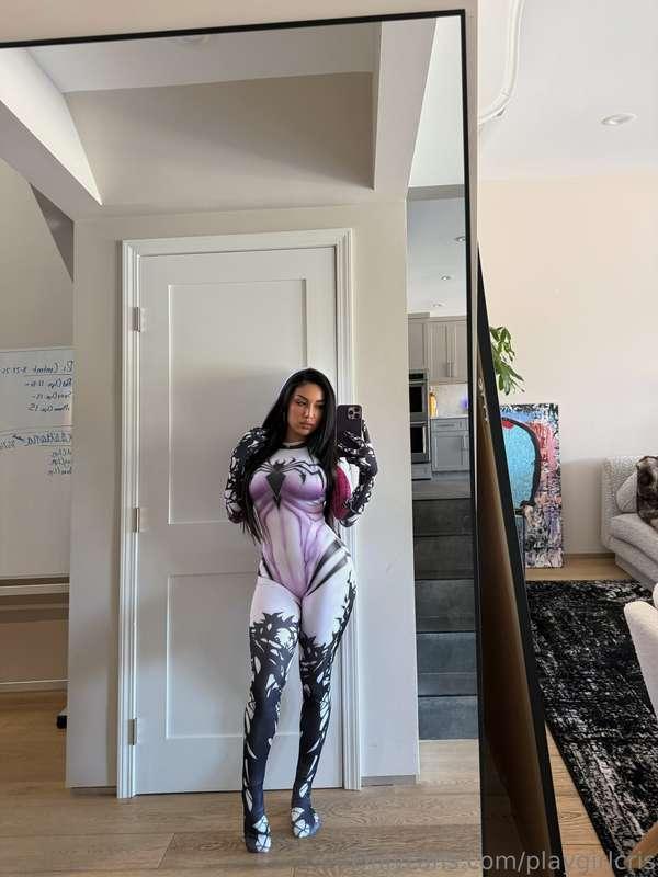 so who likes playing dress up?