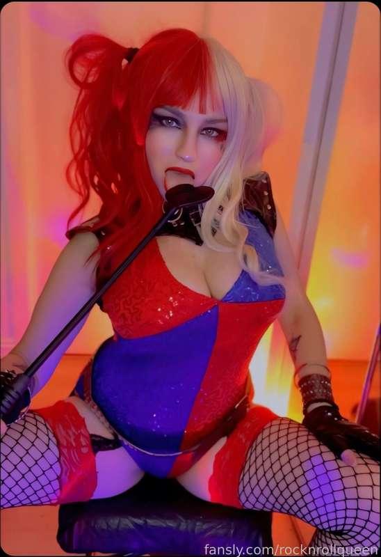 rocknrollqueen image #0