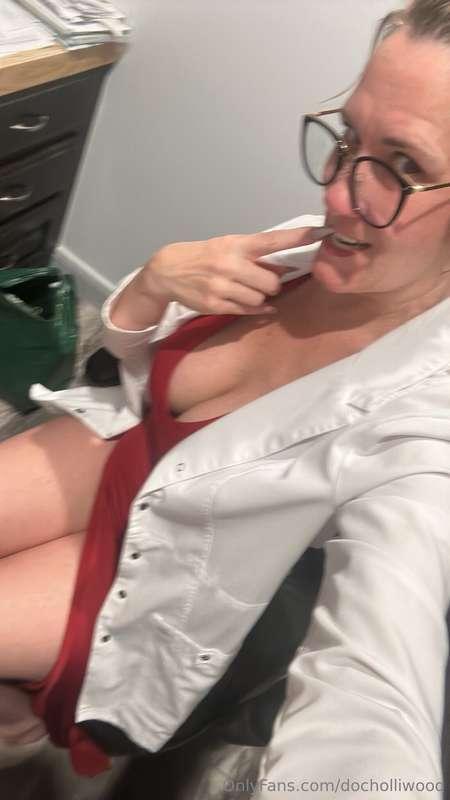 Come watch me go live Feb. 2nd at 7pm (CT). I will be raosti..