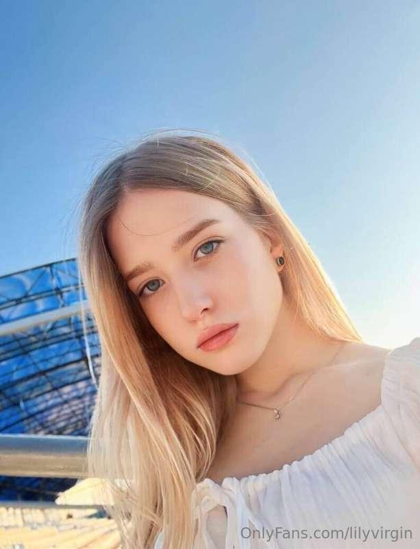🔥 STOP SCROLLING🔥

❤️She @polinaaaa is free today for you❤️
..