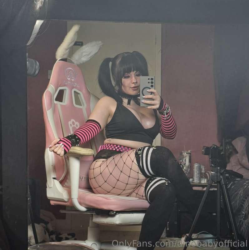  My dream is to make you cum today! 😈