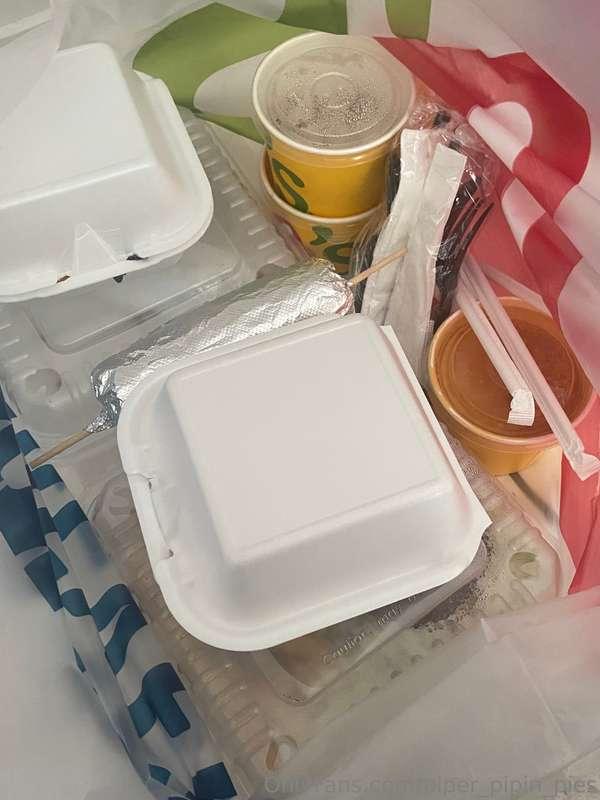 Lunch is going good. Wonder what the night will bring 😈