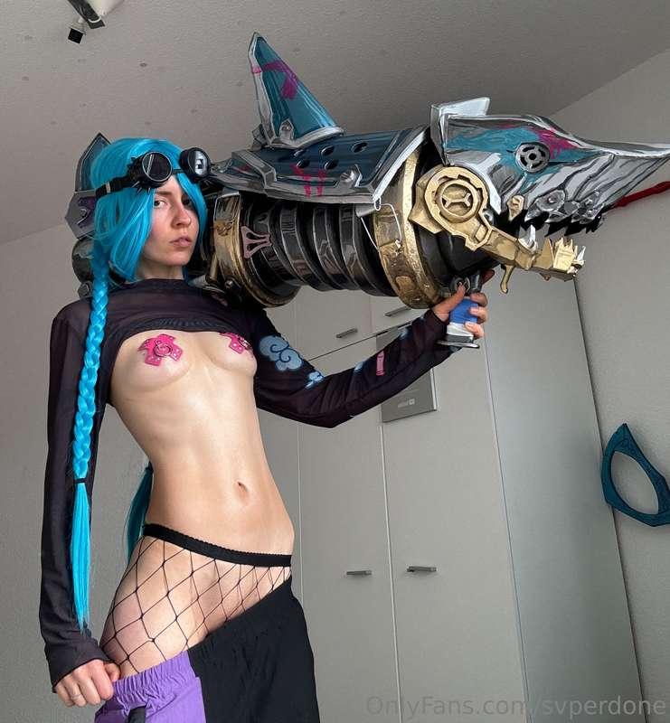 The most dressed you will see Jinx today.. its only gonna ge..