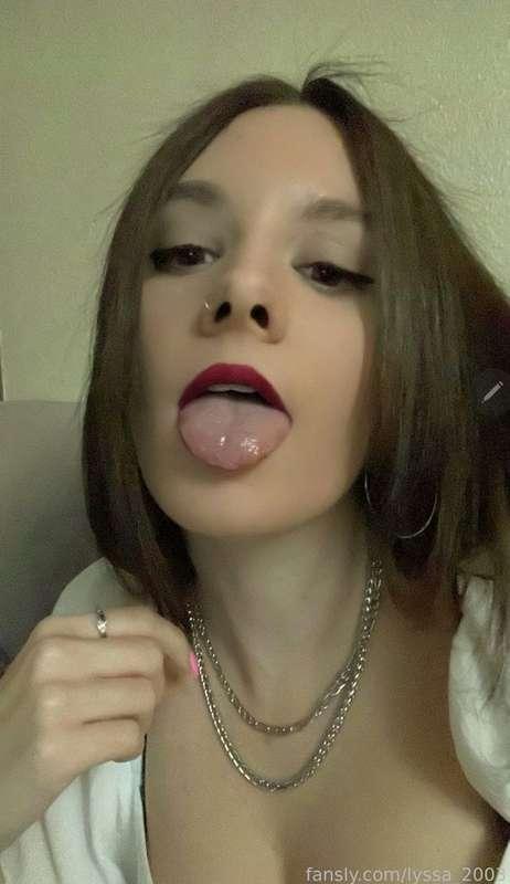 lyssa_2003 image #0