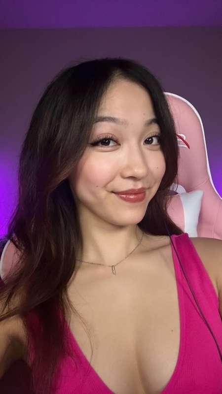 come hang out 💓