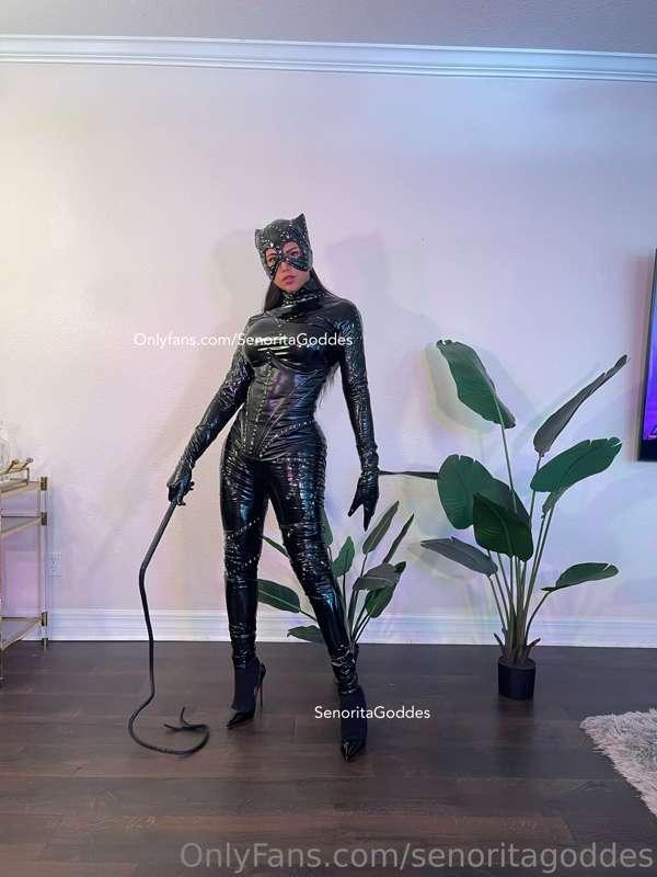 Cat woman 💦