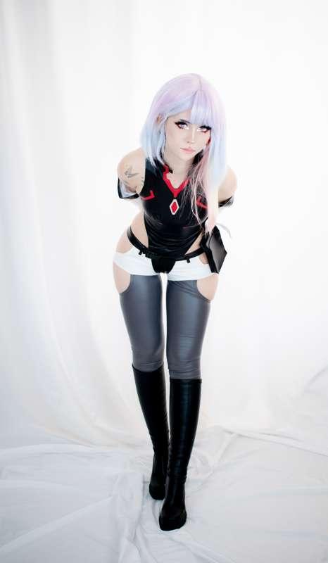Lucy Cyberpunk cosplay 
