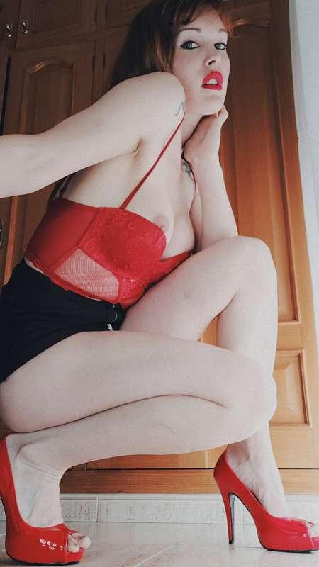 iamredkitty image #1