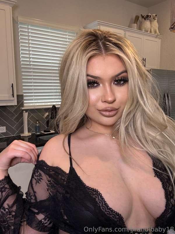 cheating housewife fantasy >>>>