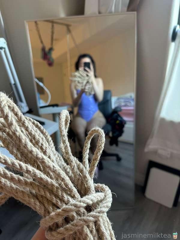 been wanting to get back into shibari but my rope isn’t trea..