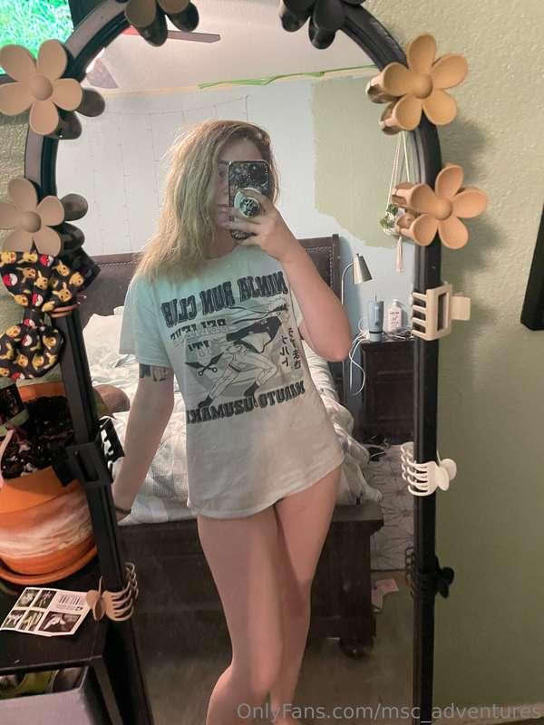 Would you let me borrow your oversized tshirt?