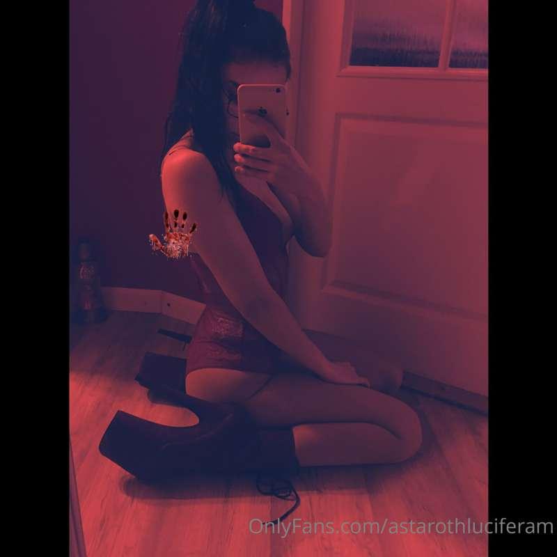 🖤🖤🖤🦇