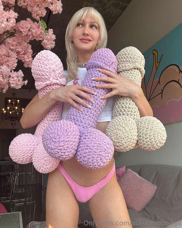 More cock = more FUN! 🍆🍆🍆