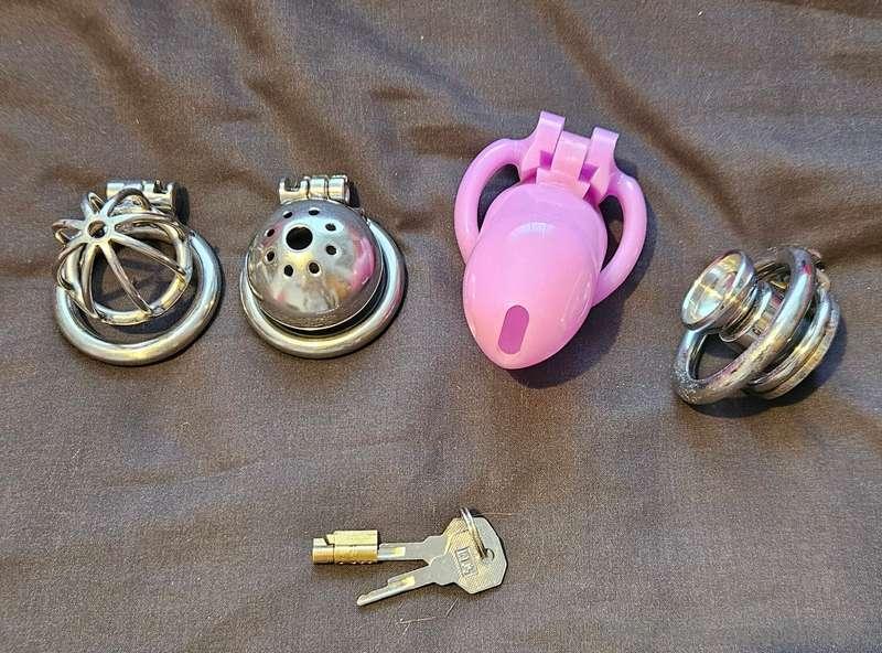 I'm just about to jump in the shower and then give clitty a ..