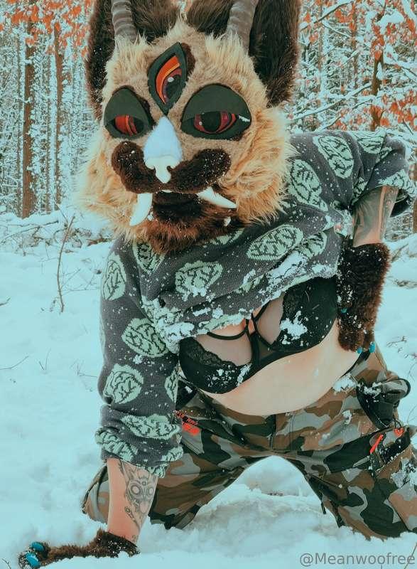 Not angry, just needy 🎄🎄😈