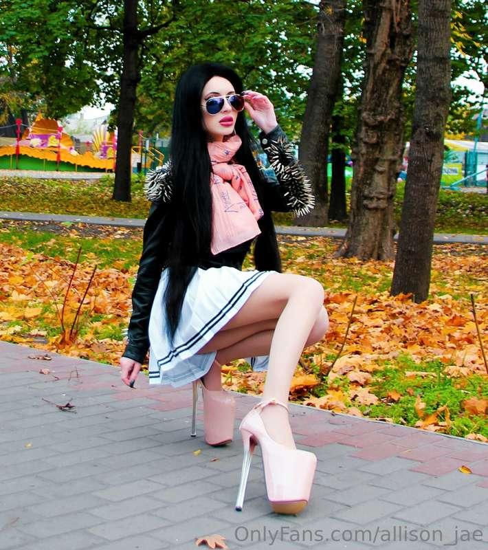 heels🍂🍂