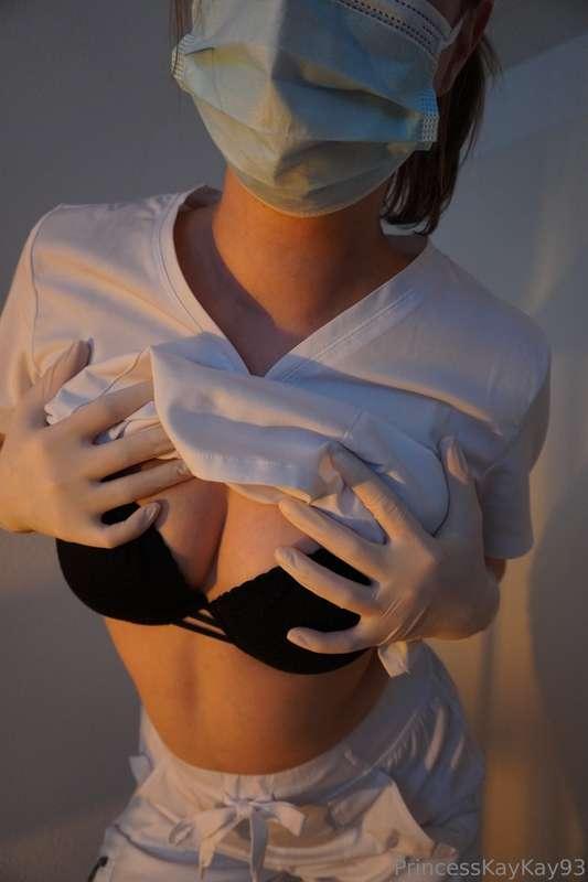 So glad it's weekend!! Remember to take part in the CUM adve..