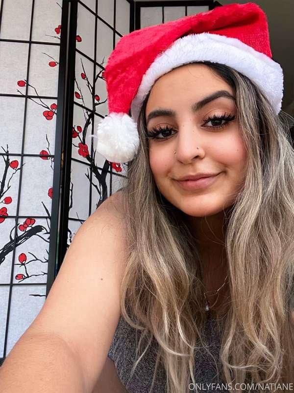 how are you getting in the christmas spirit today?🥰 dm me yo..