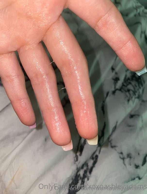 U want it this wet?💦💦