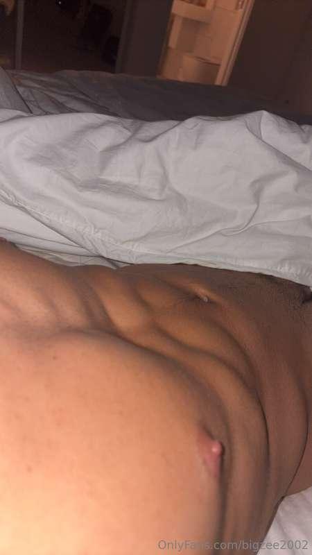 Wanna feel what I've got under my covers? 😈