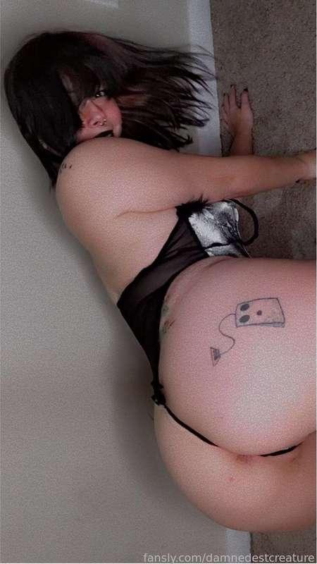 damnedestcreature image #1