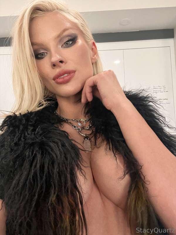 You’ve been a good boy, haven’t you? Prove it to me 😈
