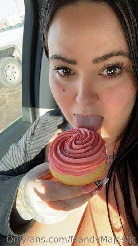 Mmmm cupcake!!!