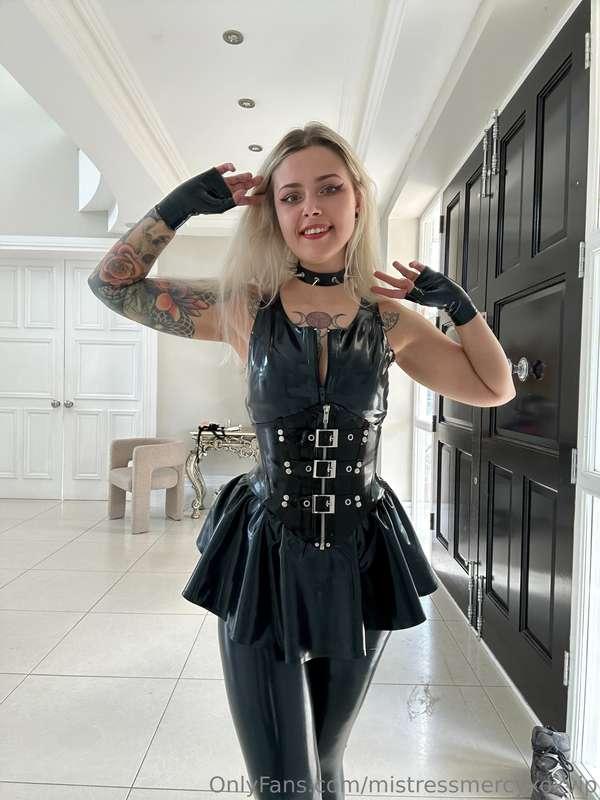 mistressmercyxoxvip image #0