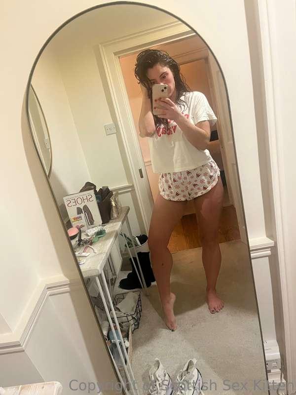 First of the Christmas comfies on 🎄