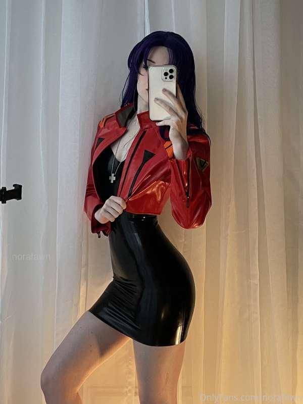Latex Misato ❤️
super casual, just more of the outfit everyo..