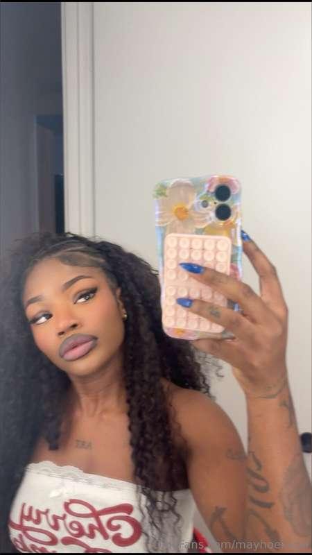 Cute enough to make your heart skip💗