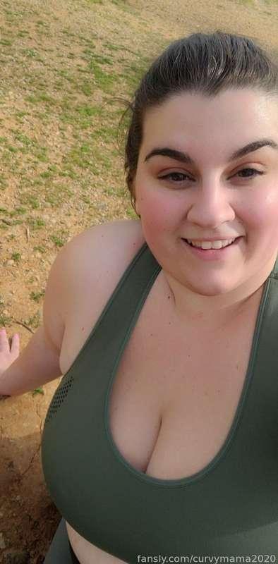 curvymama2020 image #0