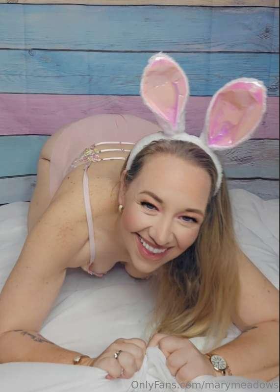 Can you fuck me so good that I have to grip the bed sheets?W..