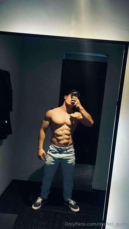 ⚡️FREE⚡️  🔥 @goldengoblin 

🔞An Argentine fitness model aimi..