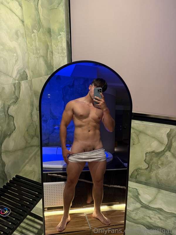 1❤️= Take them off😈