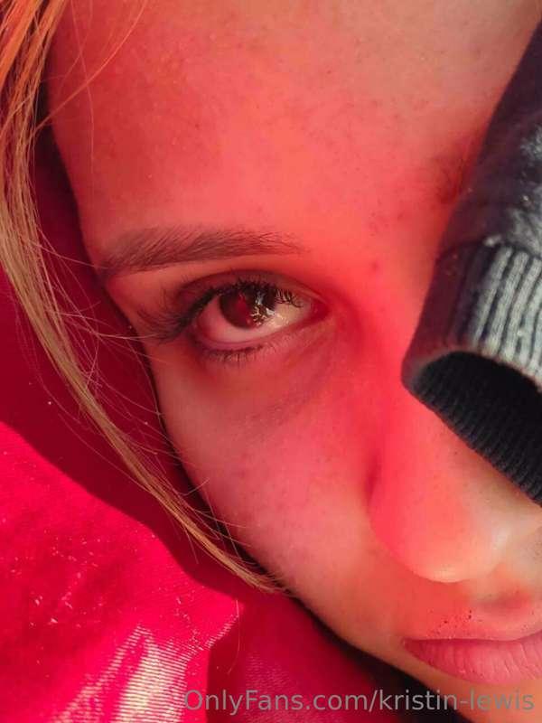 What do you see in those eyes?🫣💕