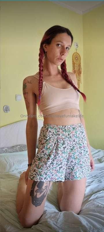 ✌️Hey! I'm your crush bi-girl Nancy @nancy_fancy - artist, r..