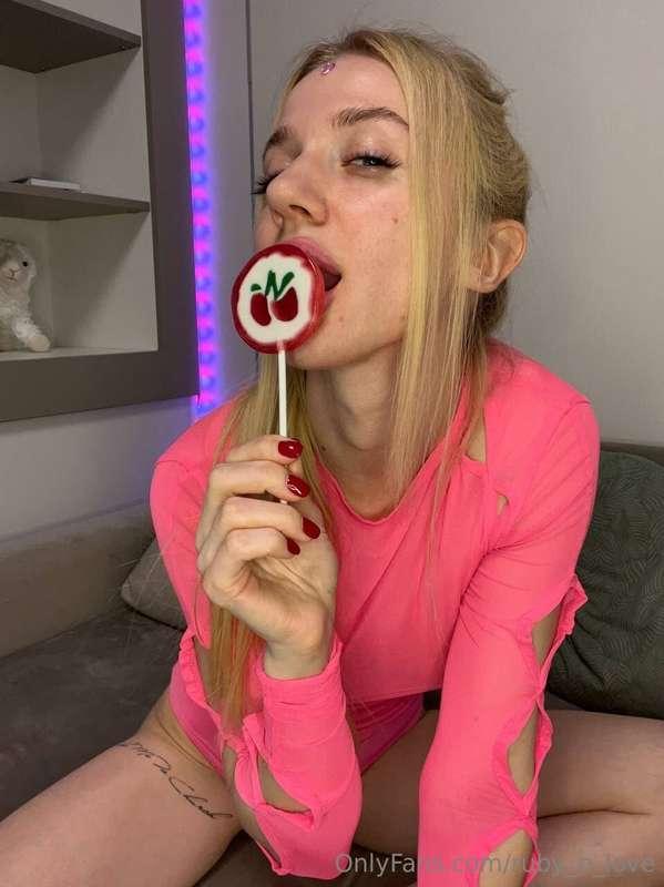 I suck and lick this candy.🍭...do you want to see what this ..