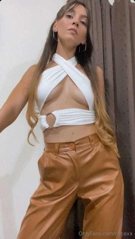 𝐅𝐄𝐌𝐃𝐎𝐌 ⛓️‍💥 𝐅𝐈𝐍𝐃𝐎𝐌 💰𝐕𝐈𝐑𝐓𝐔𝐀𝐋 𝐆𝐈𝐑𝐋𝐅𝐑𝐈𝐄𝐍𝐃 👰‍♀️ @adriisexxx